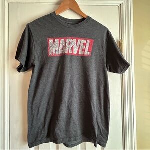 Marvel Charcoal Heather Tee size M